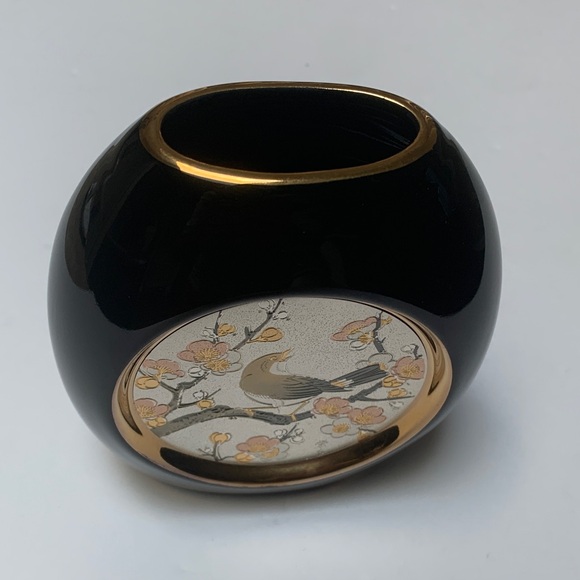 Other - The Art of Chokin.Elegant Black and Gold Vase with Bird Design. 24k Gold Edged.
